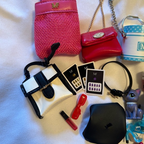 Mini Fashion Mini Brands Lot Bundle Set - Picture 10 of 10